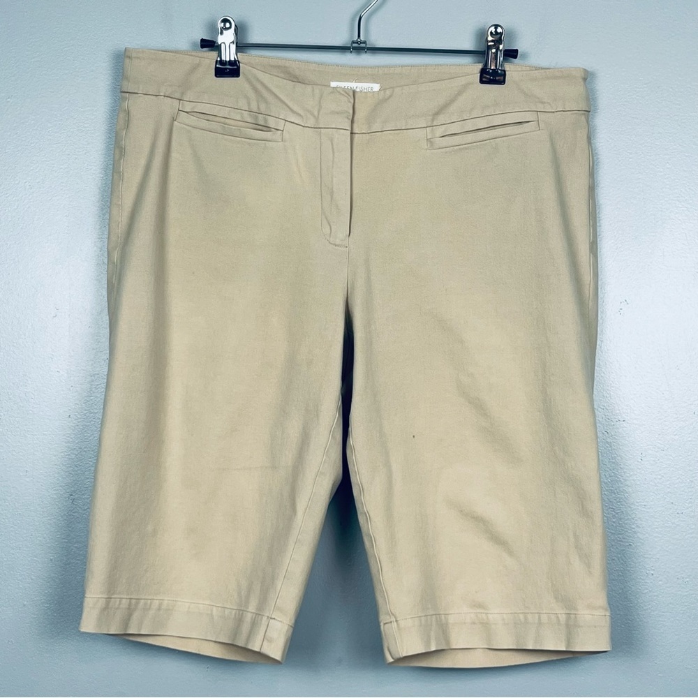 Eileen Fisher khaki organic cotton spandex flat front Bermuda shorts, medium.
